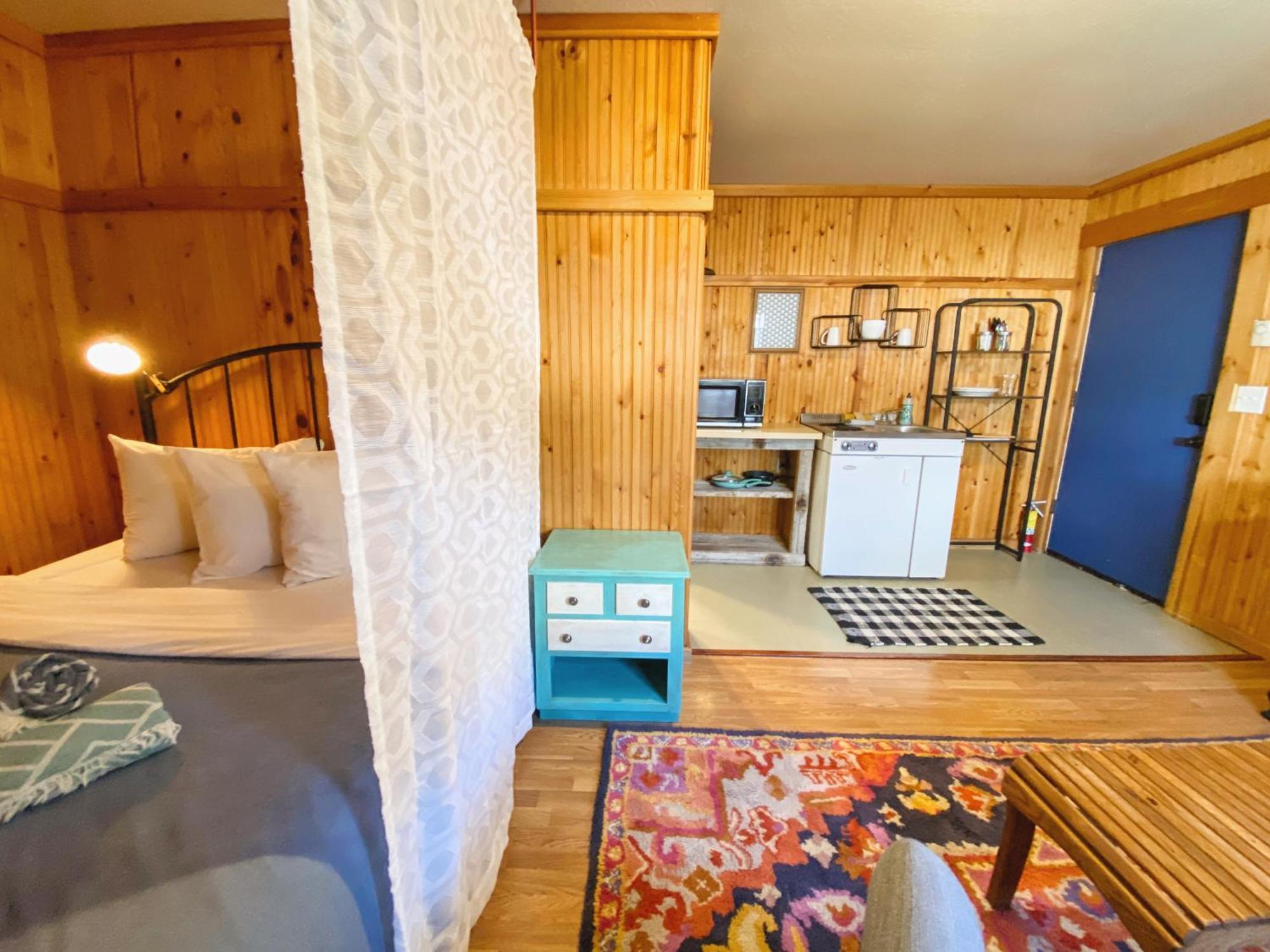 Flathead Lake Resort Woods Bay المظهر الخارجي الصورة