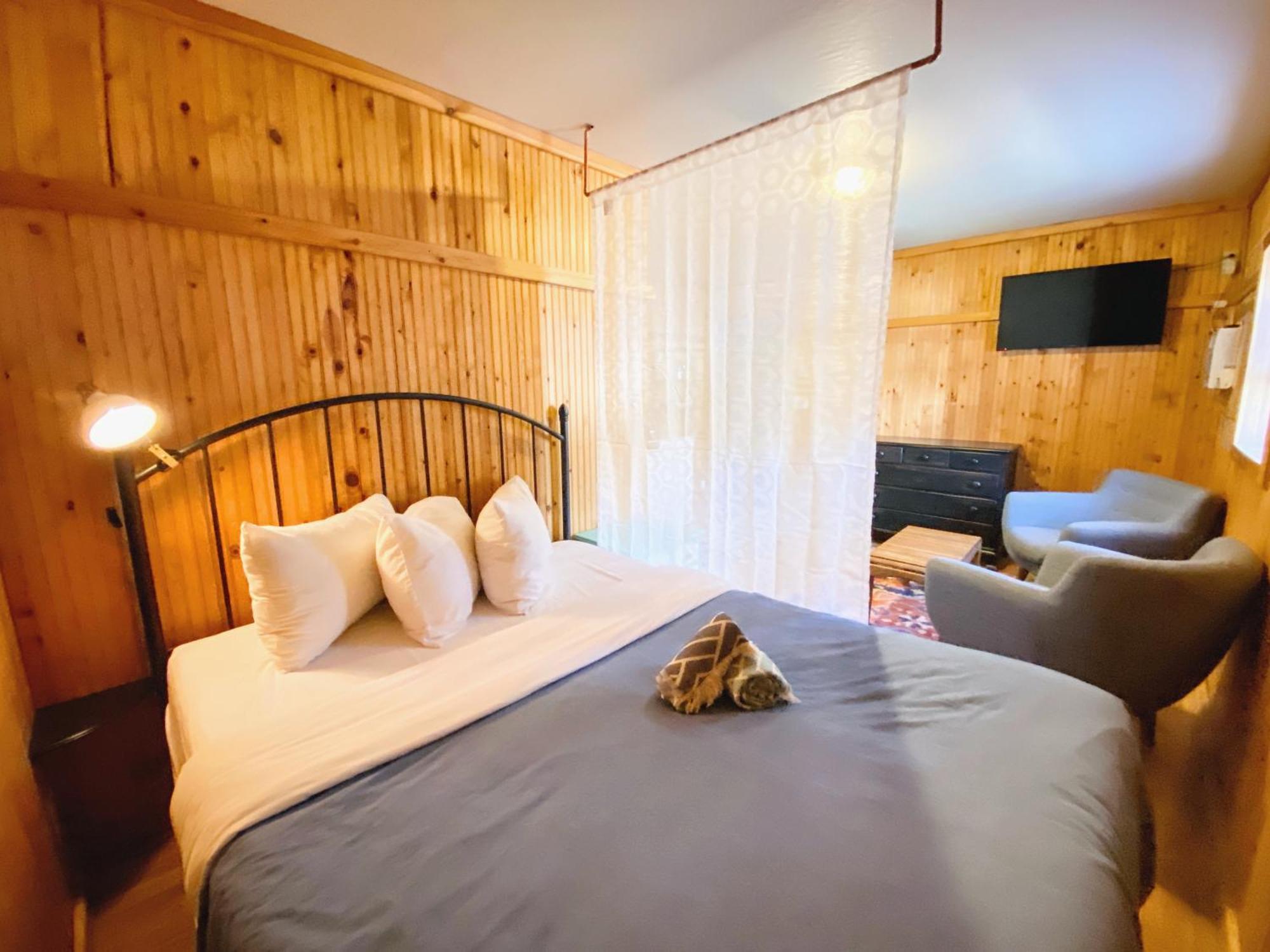 Flathead Lake Resort Woods Bay المظهر الخارجي الصورة