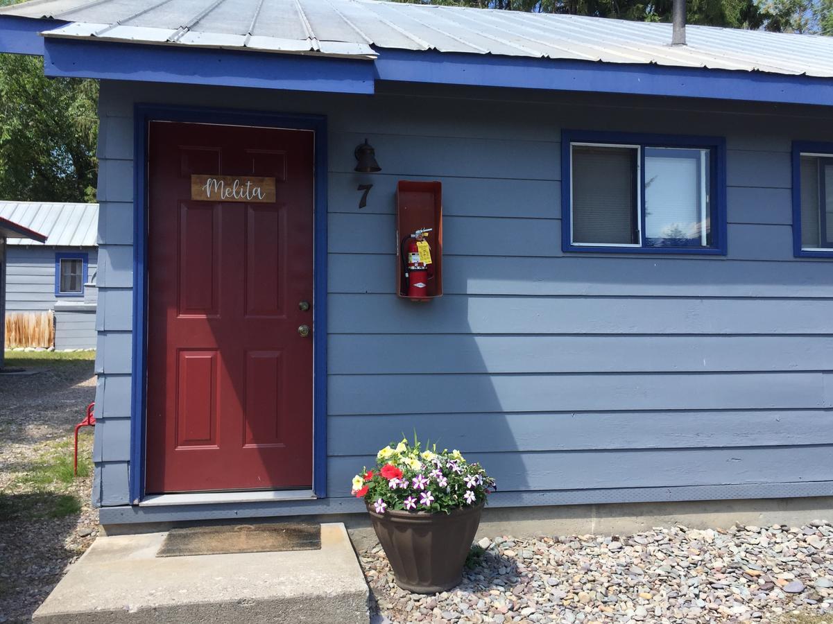 Flathead Lake Resort Woods Bay المظهر الخارجي الصورة