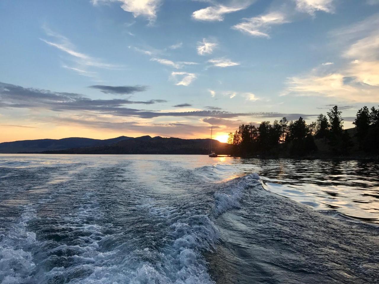 Flathead Lake Resort Woods Bay المظهر الخارجي الصورة